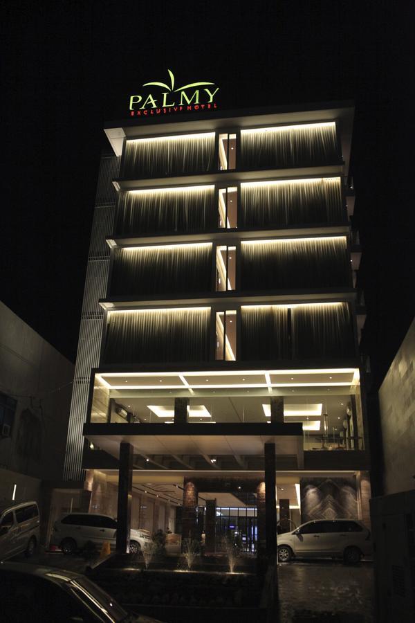 Palmy Exclusive Hotel BERAU Bagian luar foto